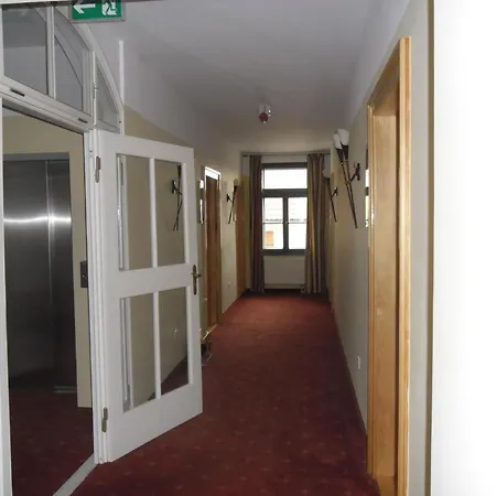 Hotel Zur Alten Post Hotell