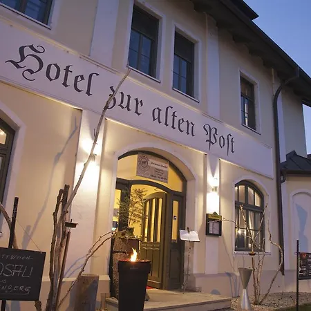 Hotel Zur Alten Post 4*