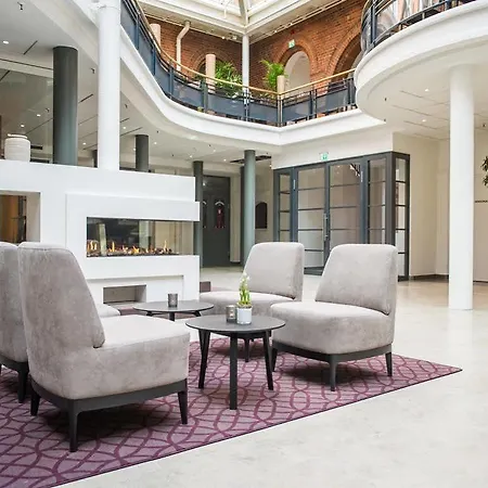 Zur Alten Post Hotel 4*